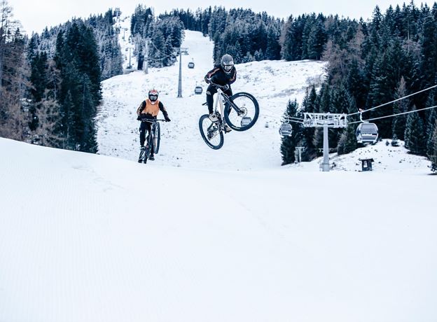 Tschengla Snow Tschäm